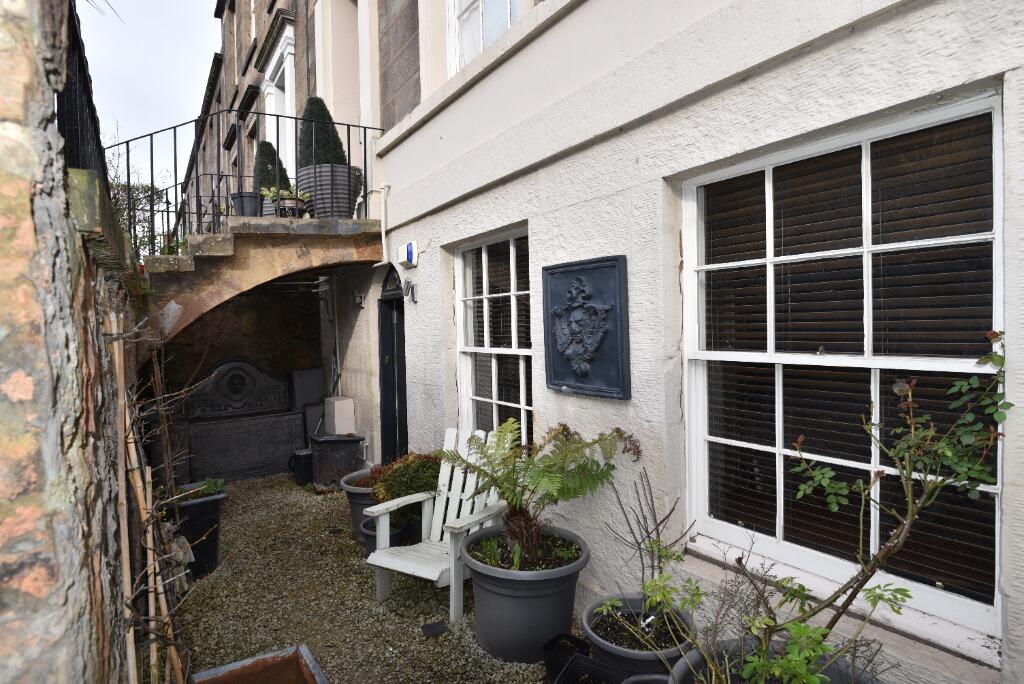 Main image of property: Pilrig Street, Edinburgh, EH6