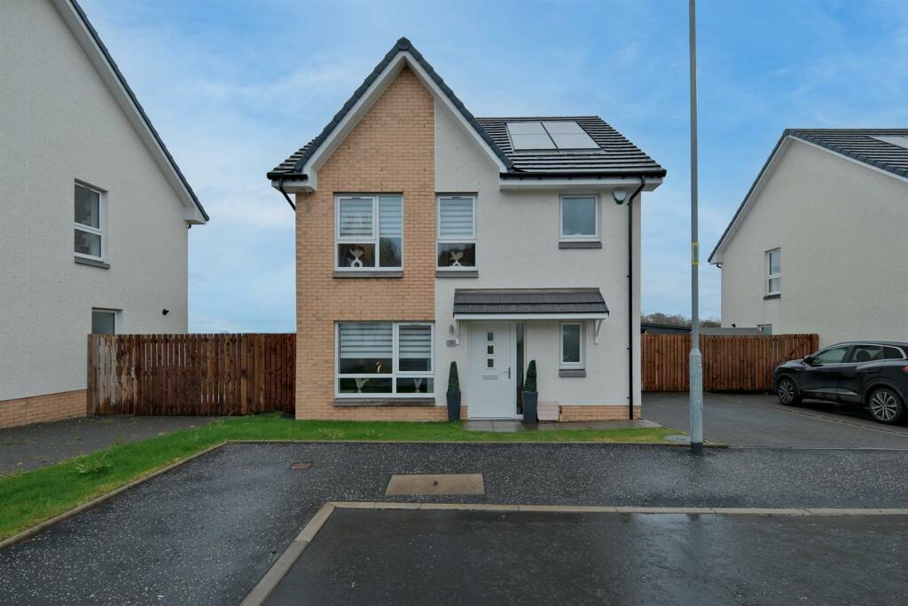 3 bedroom detached house for sale in Ardencraig Terrace, Glasgow, G45