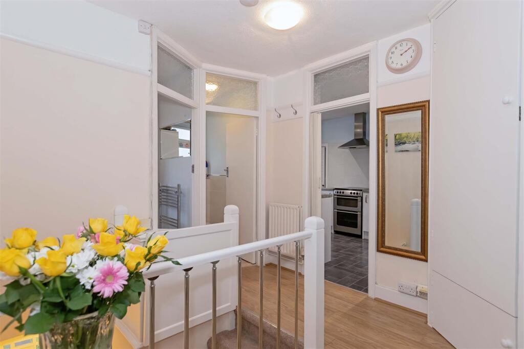 Additional property image - Sea Place, Goring-By-Sea, Worthing