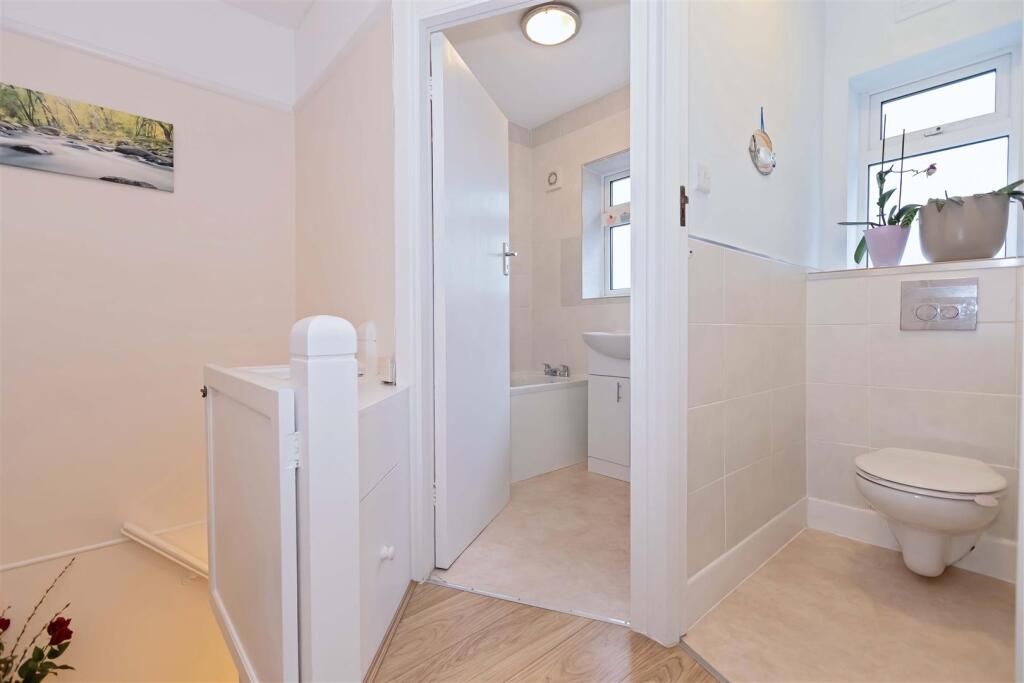 Additional property image - Sea Place, Goring-By-Sea, Worthing