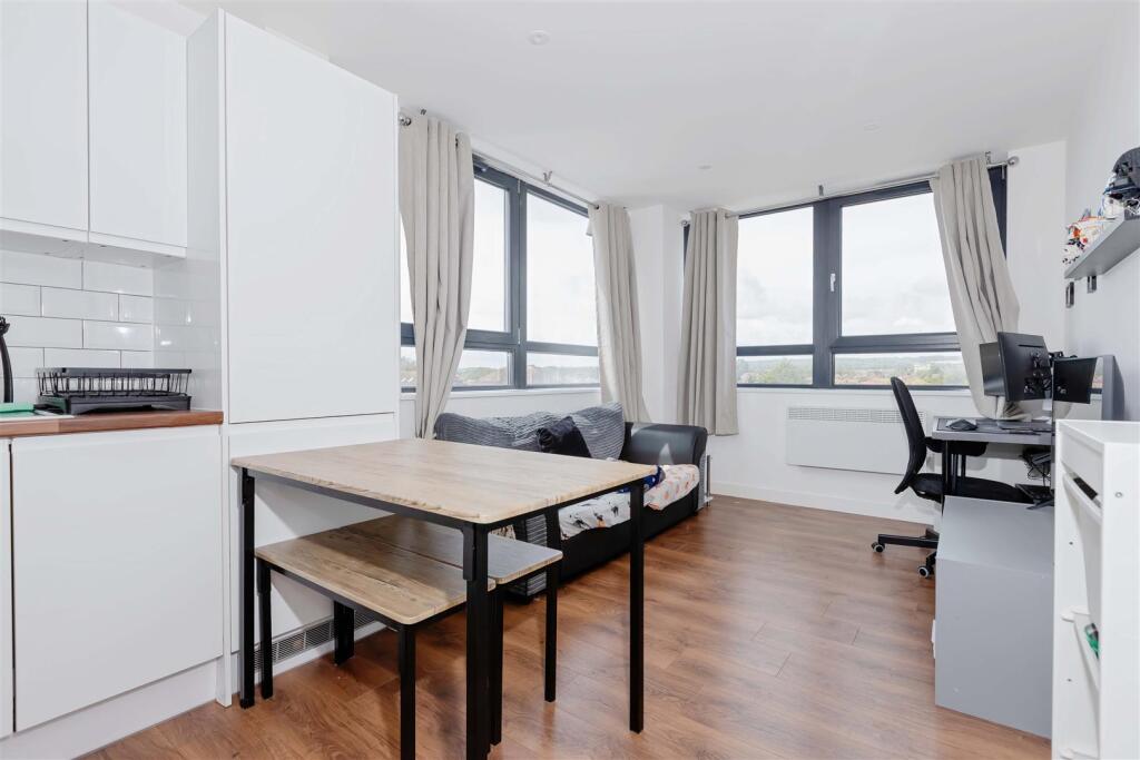Additional image 4 of Strand Parade, Goring-By-Sea, BN12 6FQ