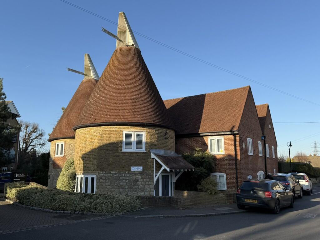 Main image of property: Mill Court Oast, 81 Mill Street, East Malling, West Malling, Kent, ME19 6BU