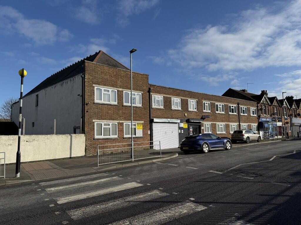 Main image of property: 302,  Canterbury Street, Gillingham, Kent, ME7 5JP