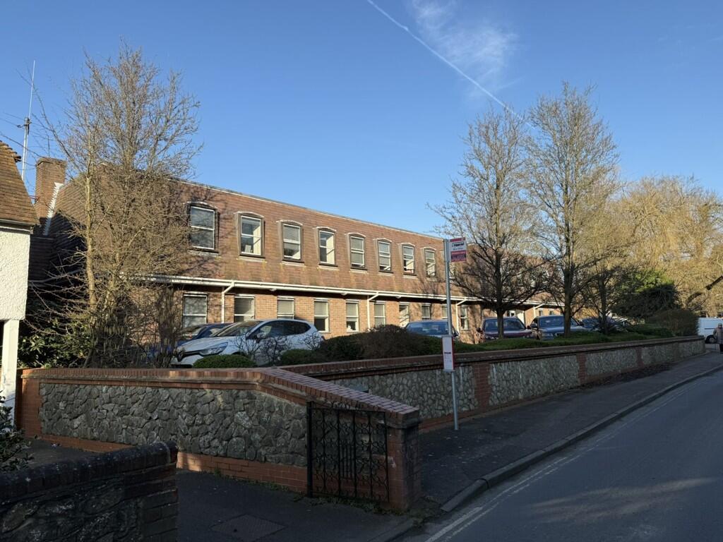 Main image of property: Millbrook House, 114 Mill Street, East Malling, West Malling, Kent, ME19 6BU