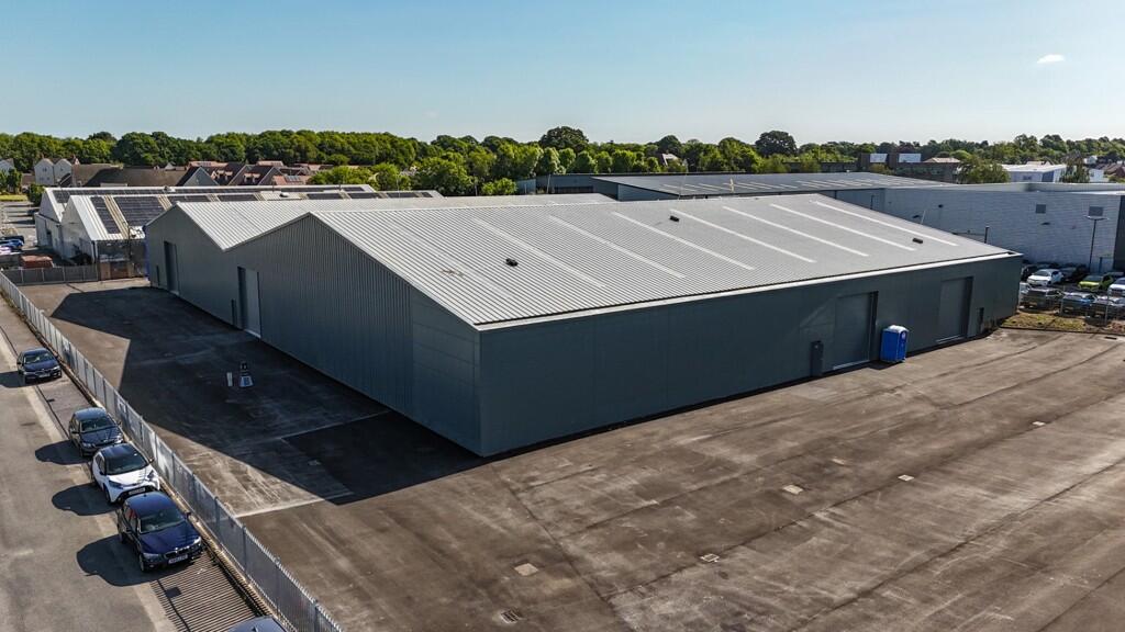 Main image of property: Cuxton Road, Parkwood Industrial Estate, Maidstone, Kent, ME15 9YF