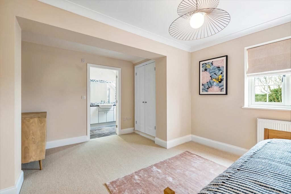 5 bedroom detached house for sale in Roughton Road, KirkbyOnBain, LN10