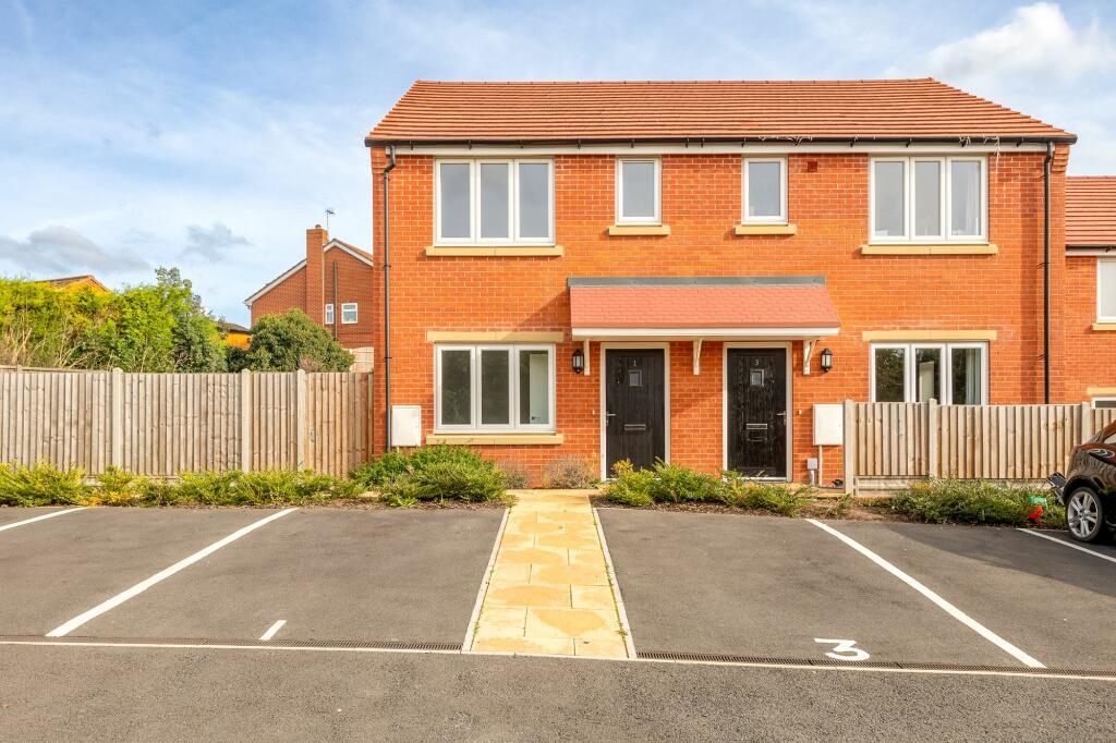 2 bedroom semidetached house for sale in 1 Clinton Gardens, Tuxford, NG22