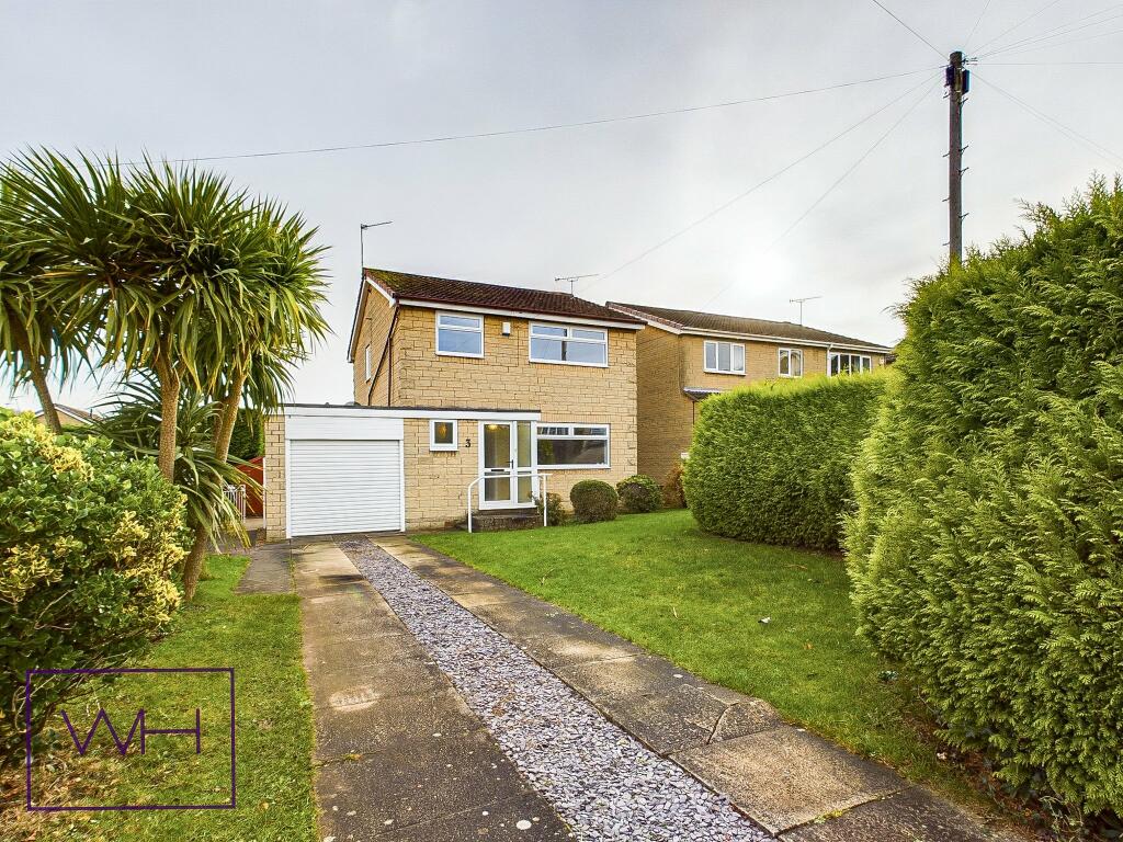 4 bedroom detached house for sale in Lingfield Drive, Cusworth