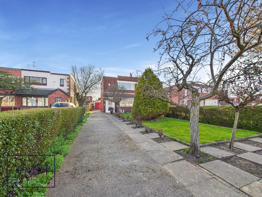 Main image of property: York Road, Scawsby, 