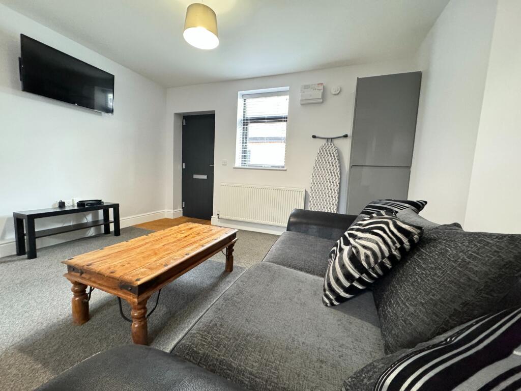 Main image of property: 7,  Musters Road, West Bridgford, Nottingham