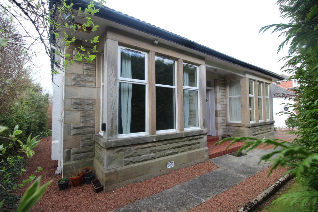 Main image of property: 3 Stratton Drive, Giffnock, Glasgow, G46 7AB