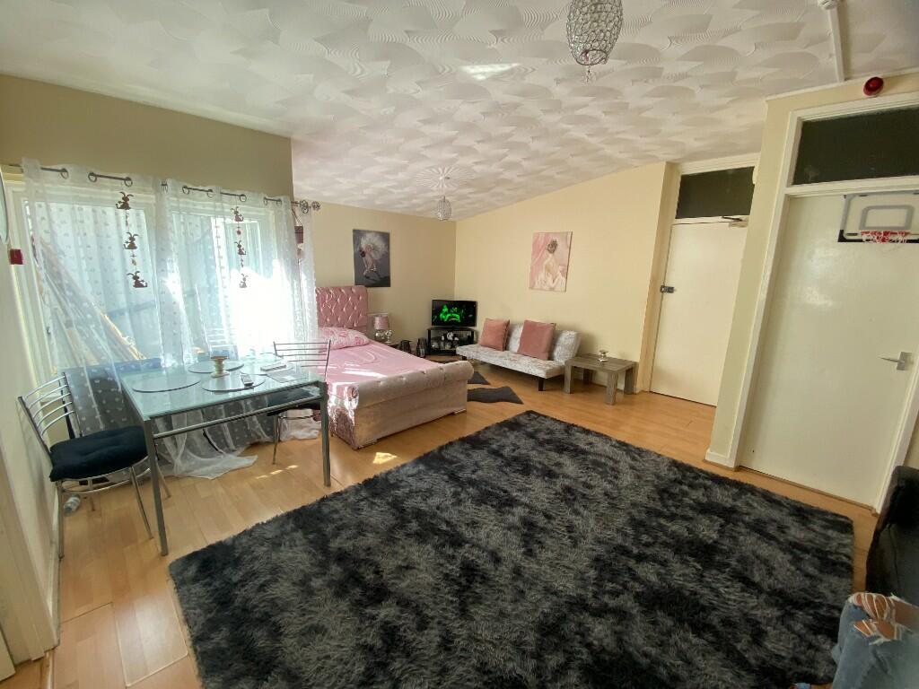 Additional property image - City Road, Cardiff(City), CF24