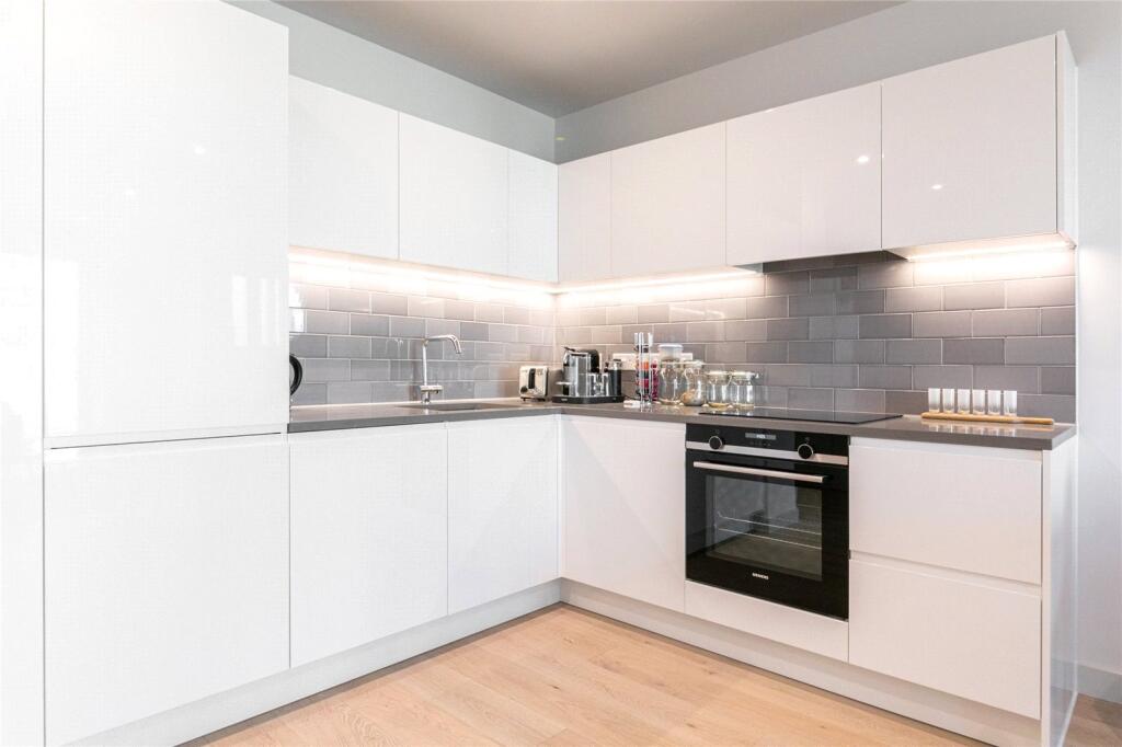 Main image of property: Marco Polo Tower, 6 Bonnet Street, Royal Wharf, London, E16