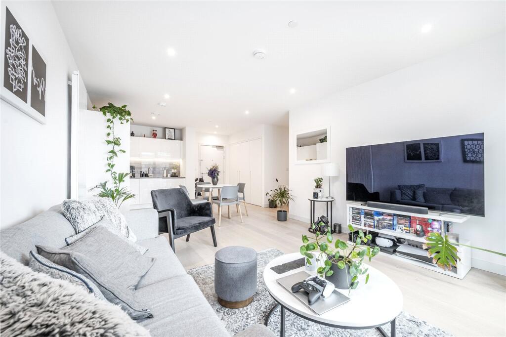 Main image of property: John Cabot House, 42 Royal Crest Avenue, London, E16