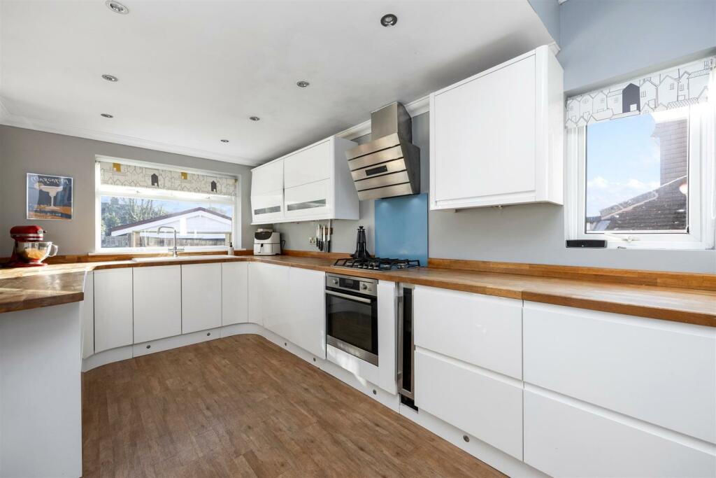 Additional property image - High Park Avenue, Hove