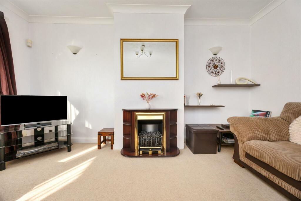 Additional property image - Lark Hill, Hove