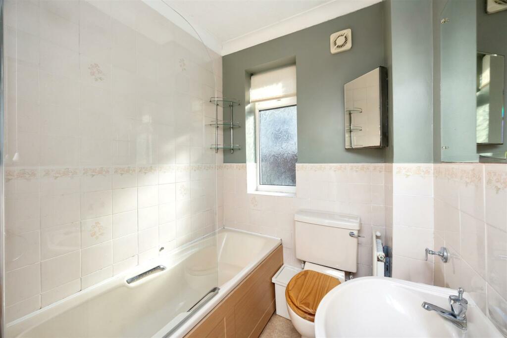 Additional property image - Lark Hill, Hove