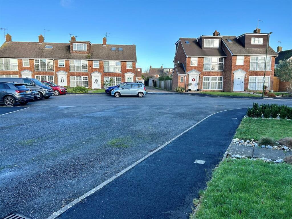 Additional property image - Greenacres, Shoreham-By-Sea