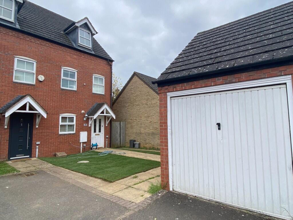 Main image of property: Deer Close, Northampton, Northamptonshire, NN4