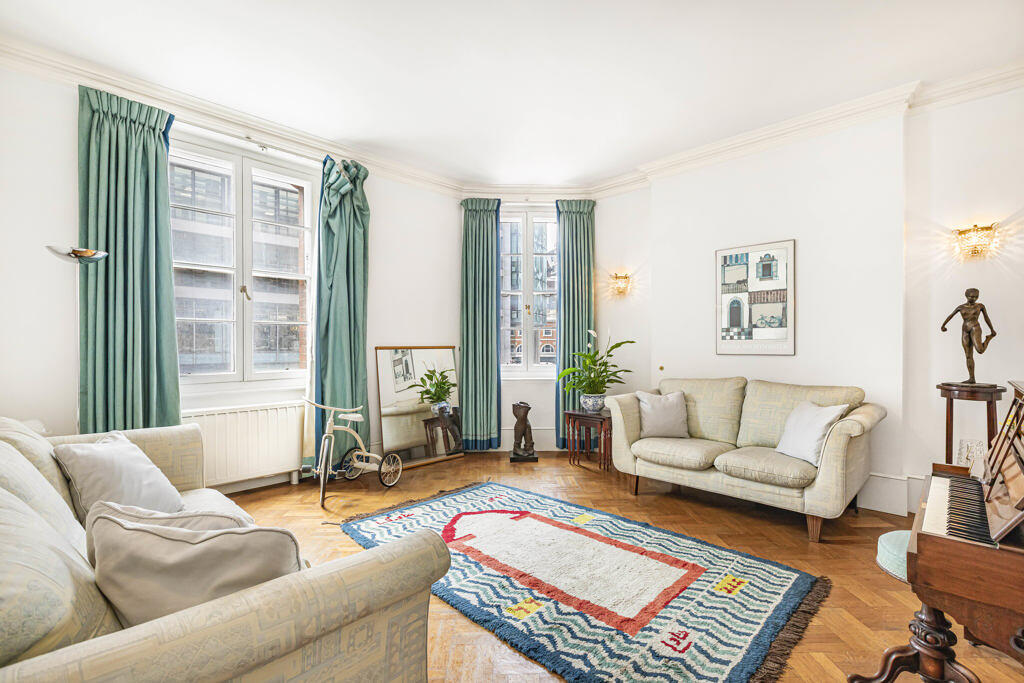 Main image of property: Evelyn Mansions, Carlisle Place, Westminster, London, SW1P