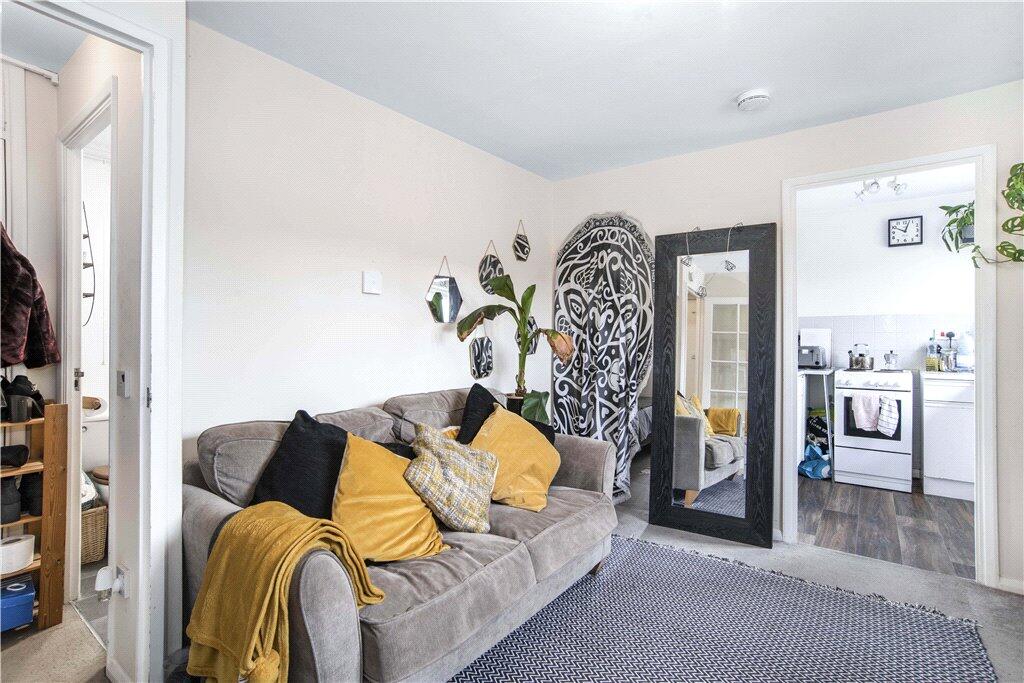Main image of property: Ringwood Gardens, London, E14