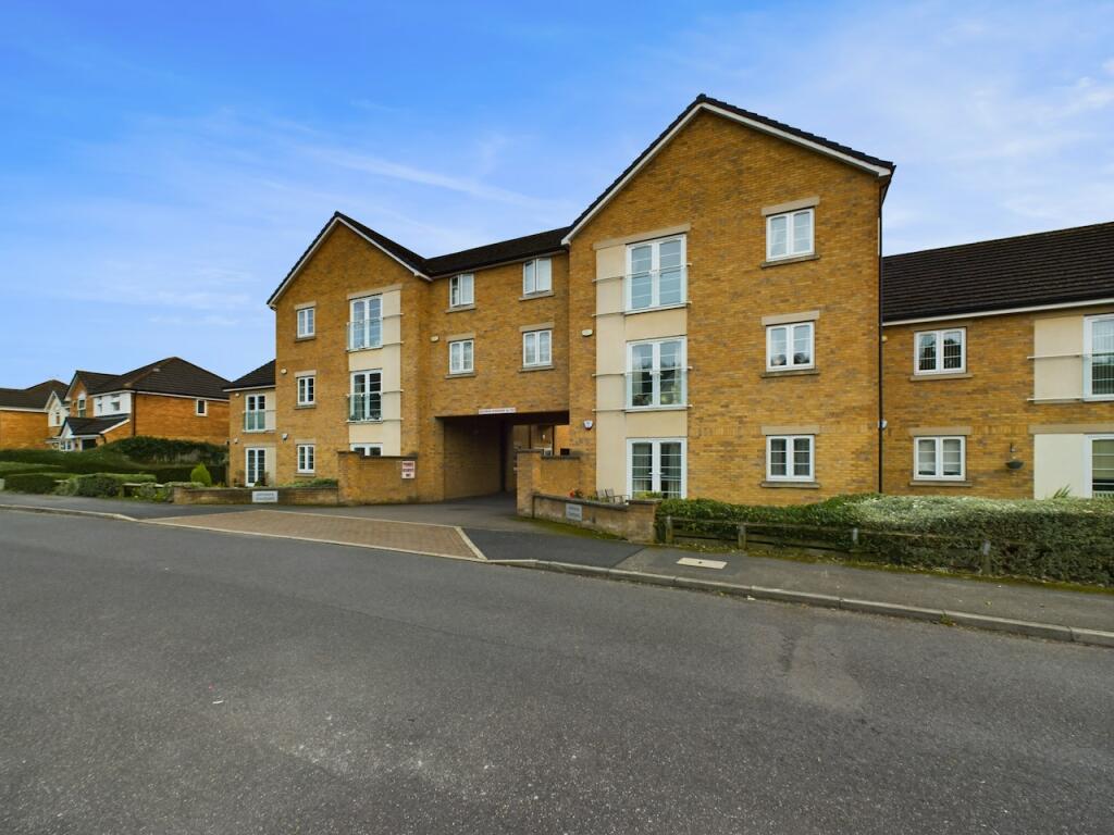 2 bedroom apartment for sale in Mellor Lea Farm Drive, Sheffield, S35