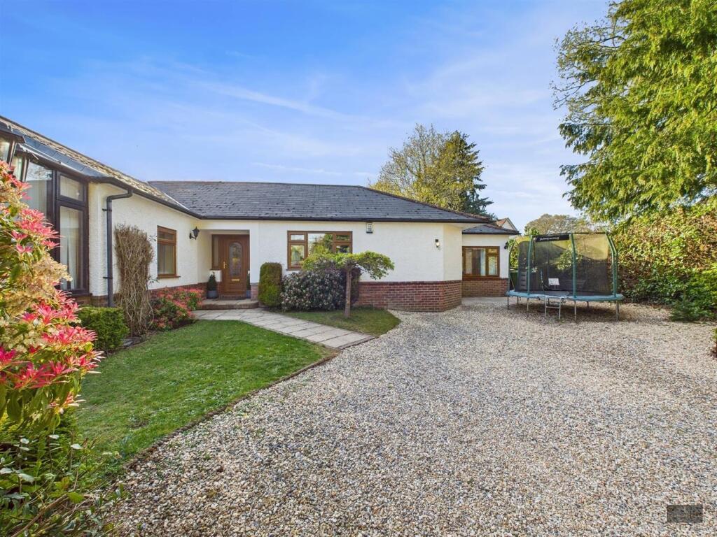 Main image of property: Elsdon Lane, West Hill, Ottery St. Mary