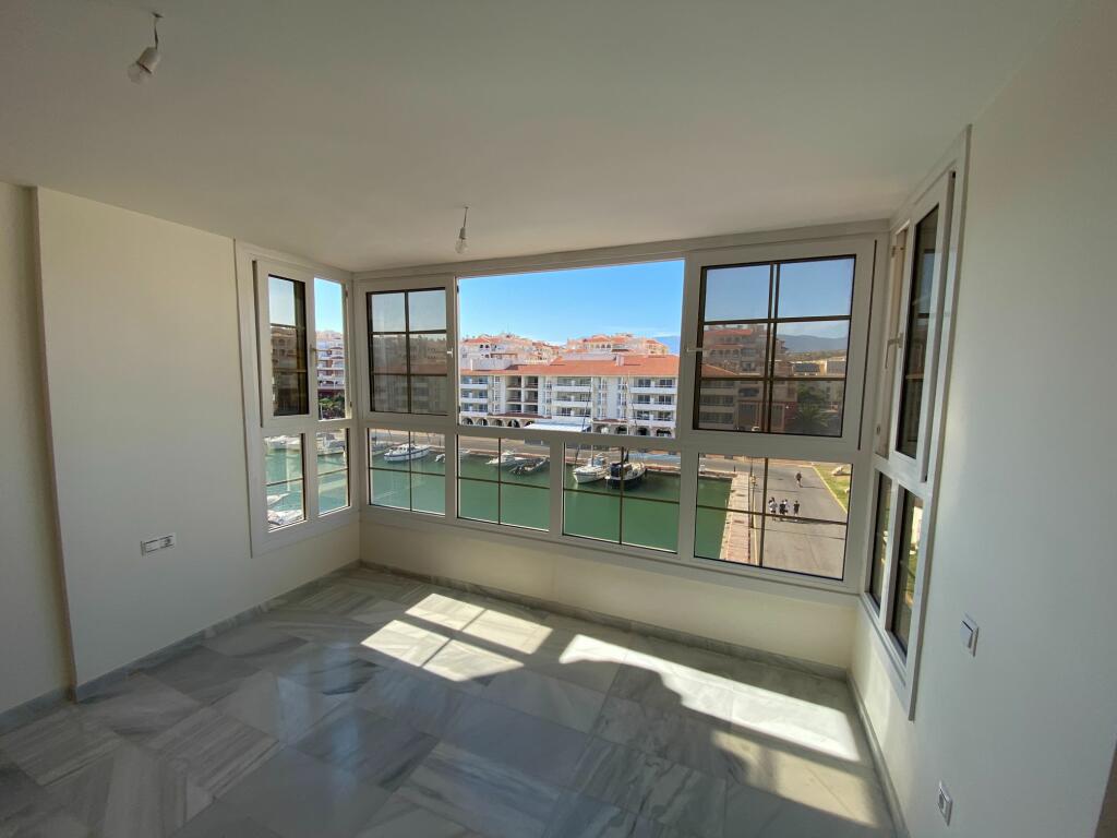 4 bedroom apartment for sale in Andalucia, Almería, Almerimar, Spain
