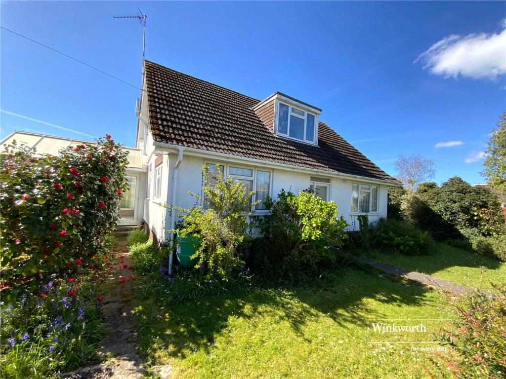 3 bedroom bungalow for sale in Falcon Drive, Mudeford, Christchurch, Dorset, BH23