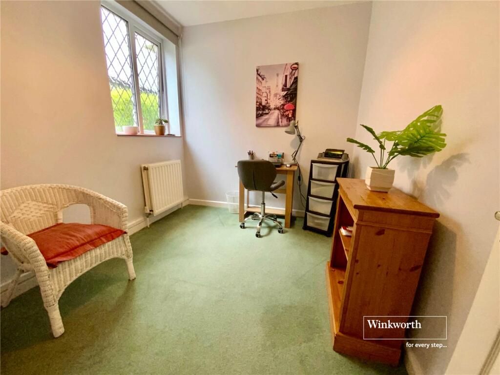 Additional property image - East Cliff Way, Friars Cliff, Christchurch, Dorset, BH23