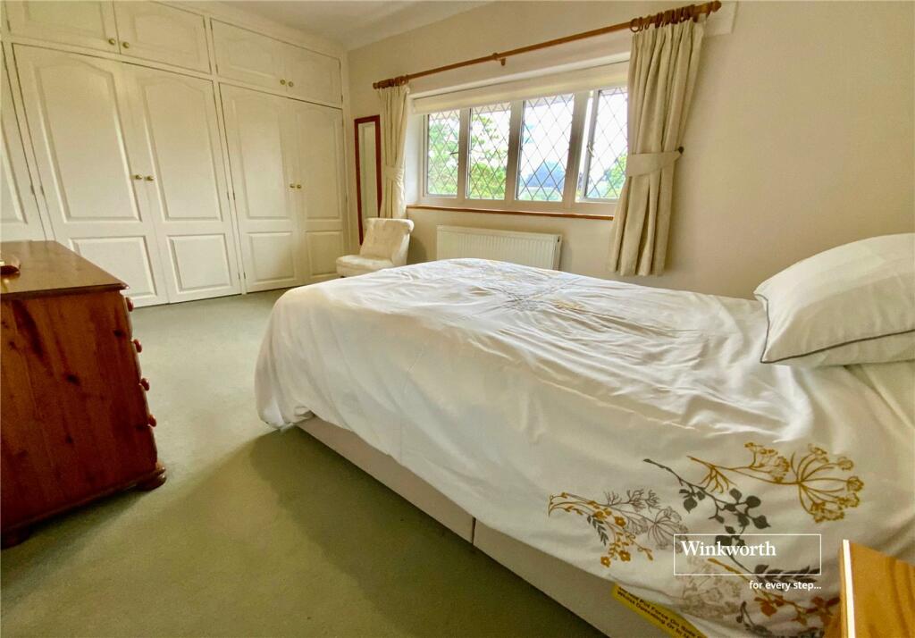 Additional property image - East Cliff Way, Friars Cliff, Christchurch, Dorset, BH23