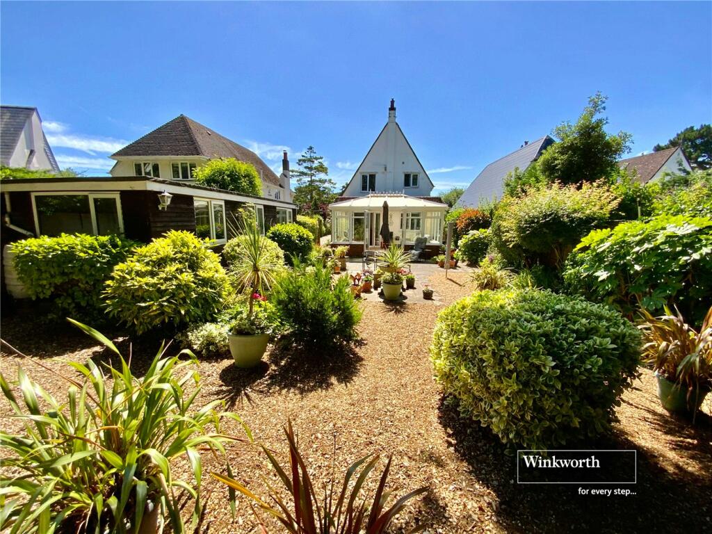 Additional property image - East Cliff Way, Friars Cliff, Christchurch, Dorset, BH23