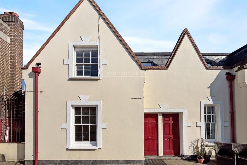 Main image of property: Gable Lodge, 334-338 Essex Road, N1