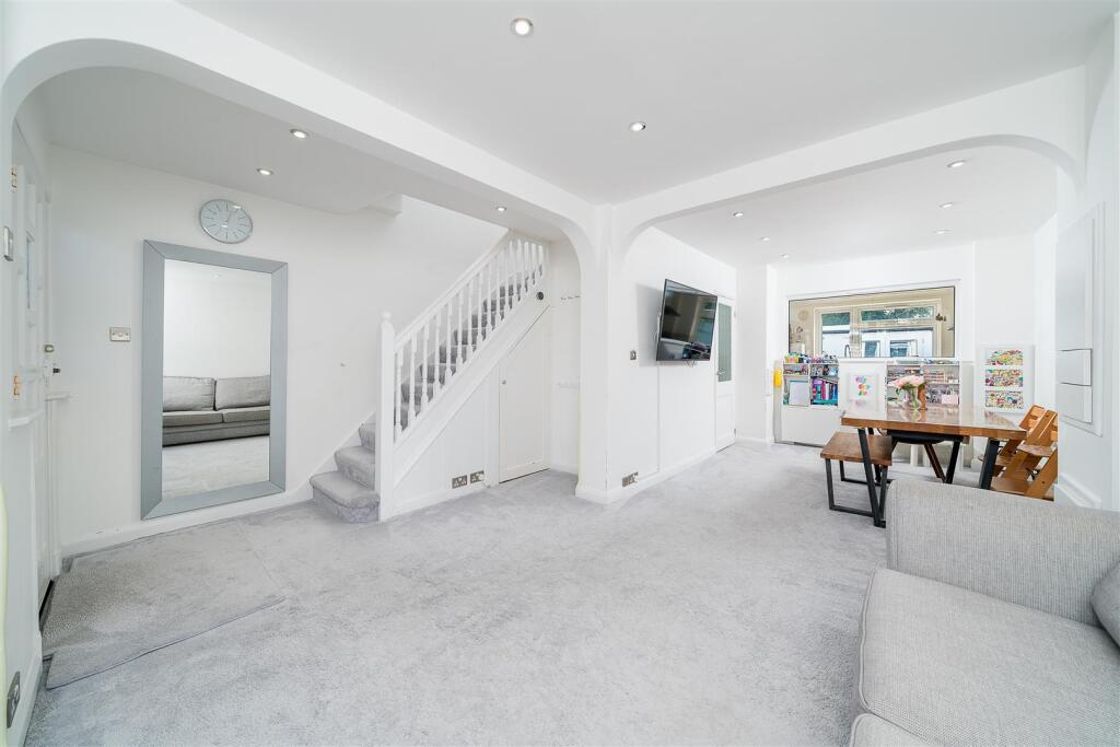 Main image of property: Knollmead, Surbiton, KT5