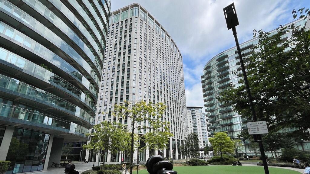 Main image of property: The Ark, Crossharbour Plaza, Canary Wharf, E14