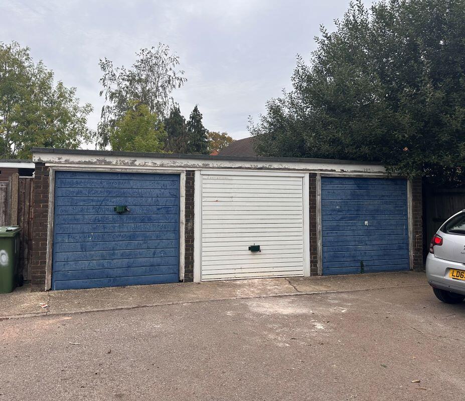 Main image of property: Garages and land at Giffard Drive, Farnborough, Hampshire, GU14 8QD