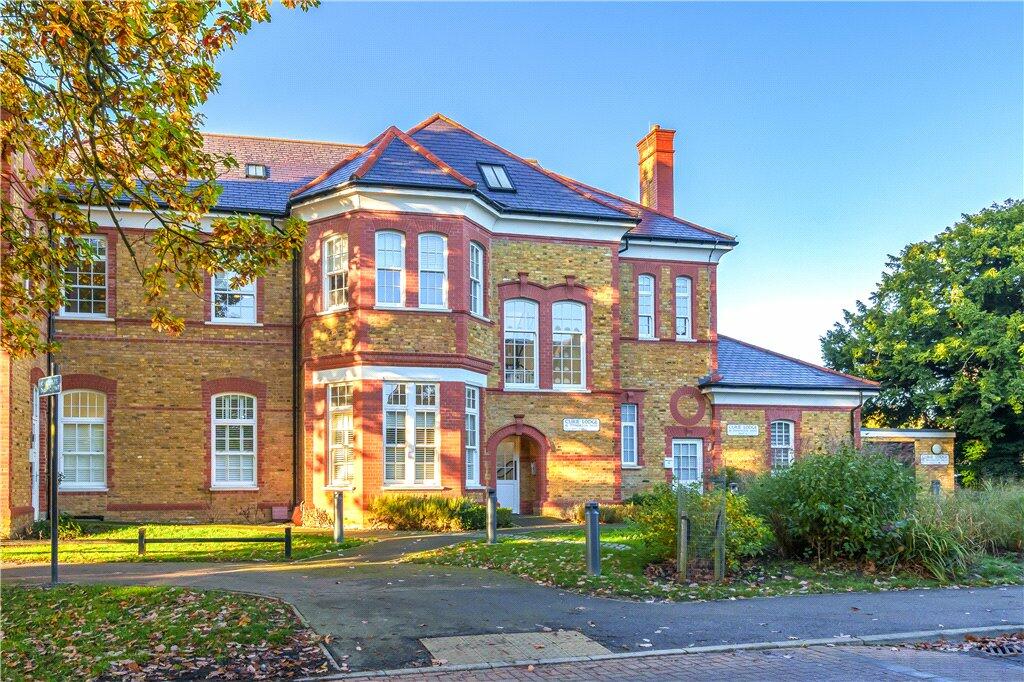 Main image of property: Flat 1, Curie Lodge, 86 Pennington Drive, London