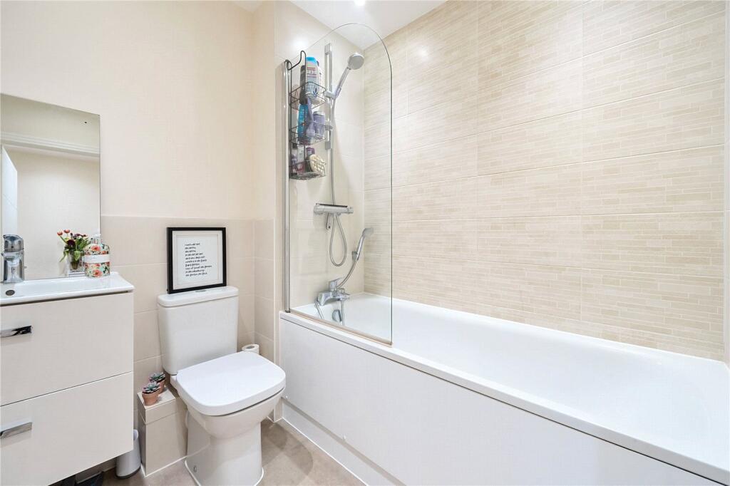 Additional property image - Flat 36, Liberty House, Bessemer Road, Welwyn Garden City