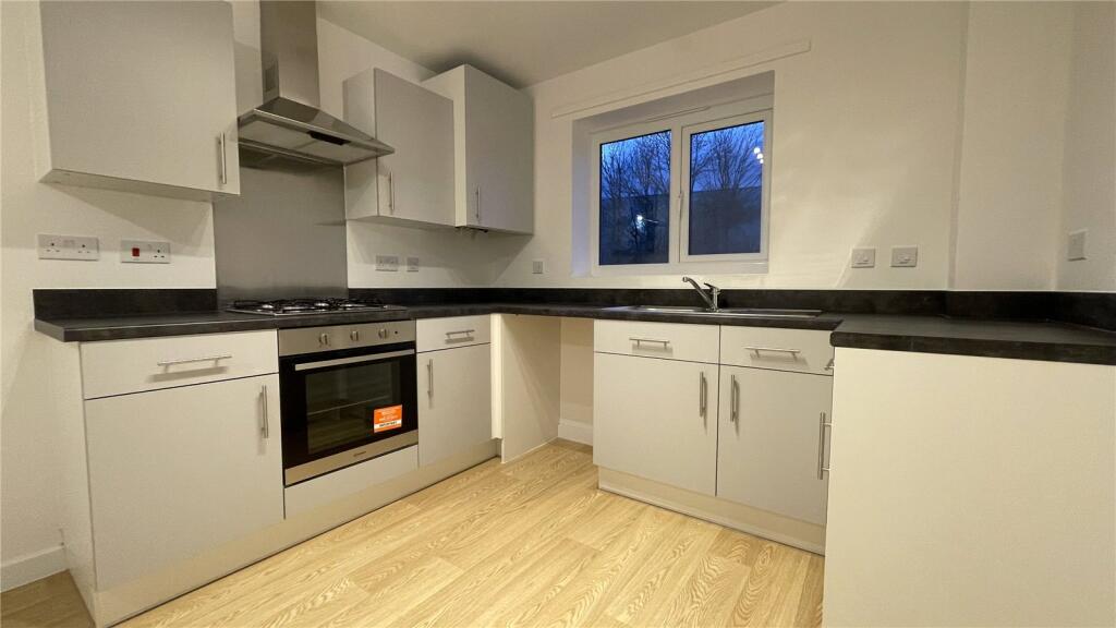 Additional property image - Tarrant Close, Nuneaton, Warwickshire