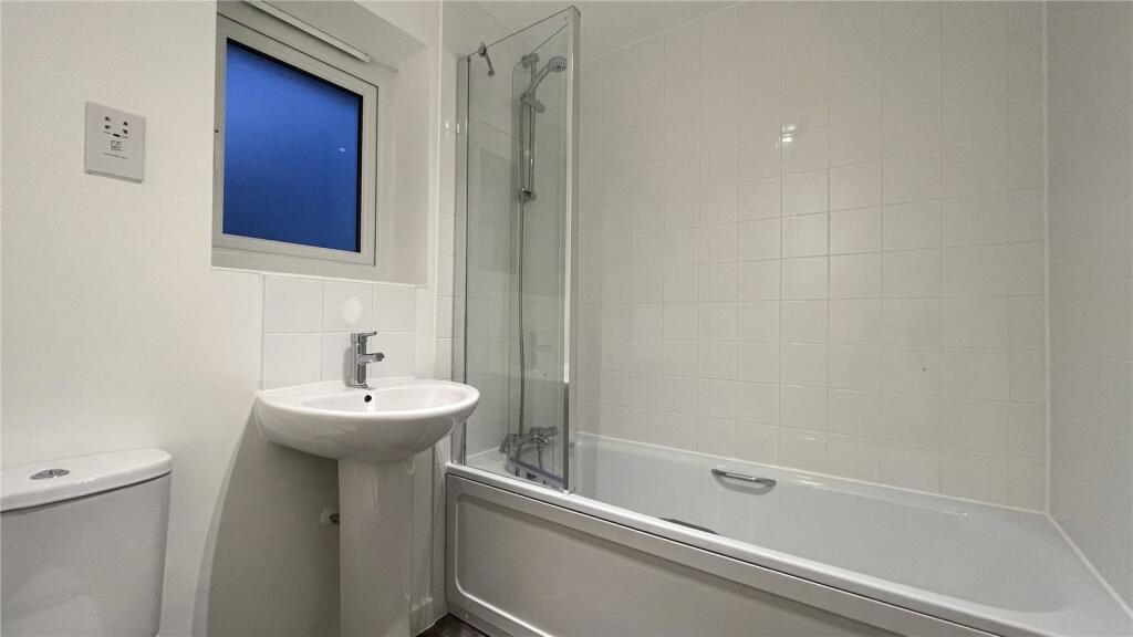 Additional property image - Tarrant Close, Nuneaton, Warwickshire