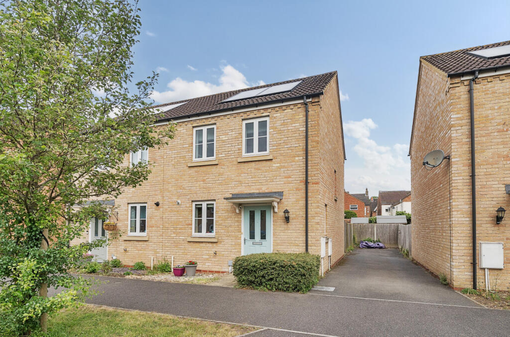Main image of property: Appledore Road, Bedford, Bedfordshire