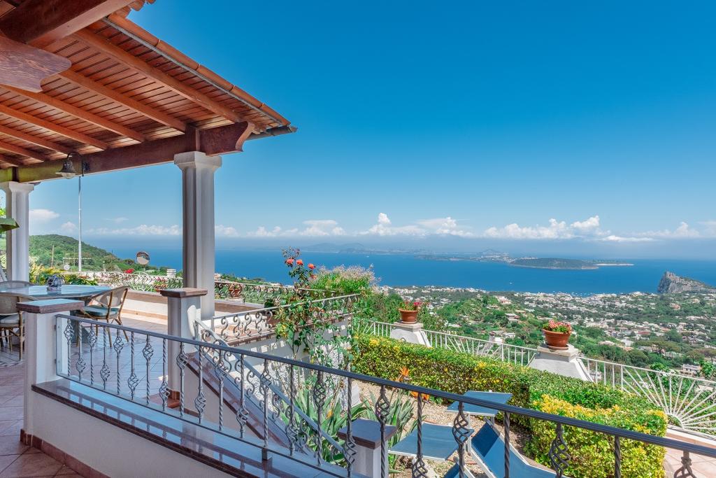 4 bedroom villa for sale in Campania, Naples, Ischia, Italy