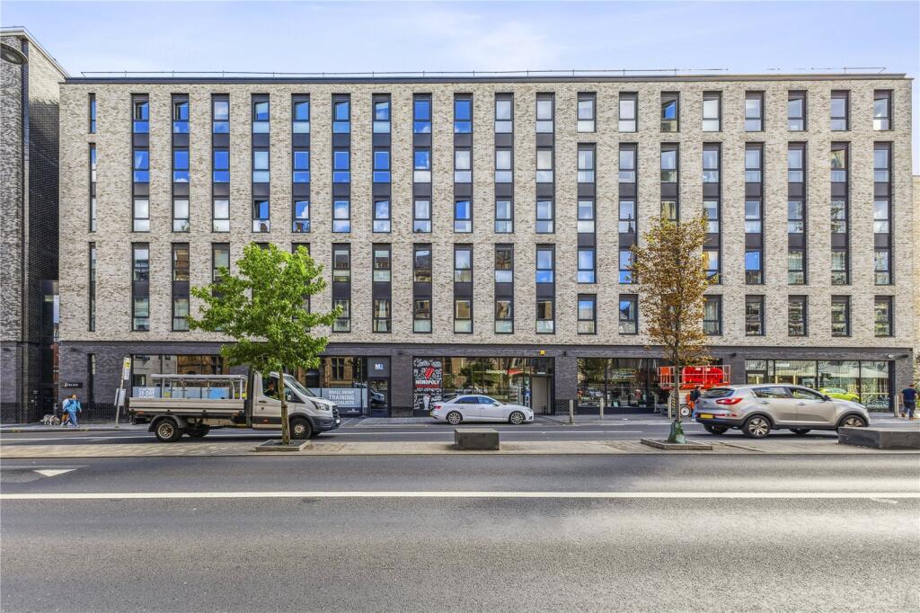 Main image of property: Atelier, 265 Chapel Street, Salford, Greater Manchester, M3