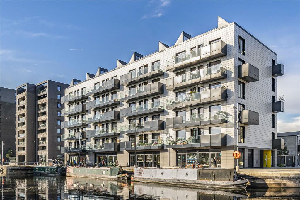 Main image of property: Keepers Quay, Manchester, Greater Manchester, M4