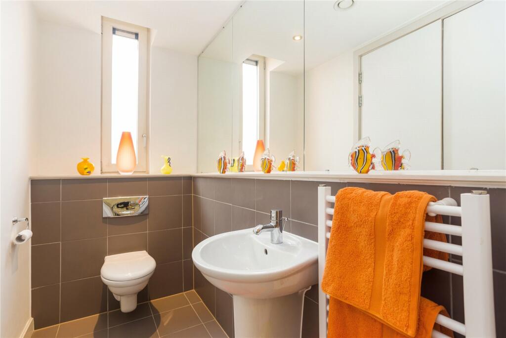 2 bedroom duplex for sale in Leftbank, Manchester, Greater Manchester, M3