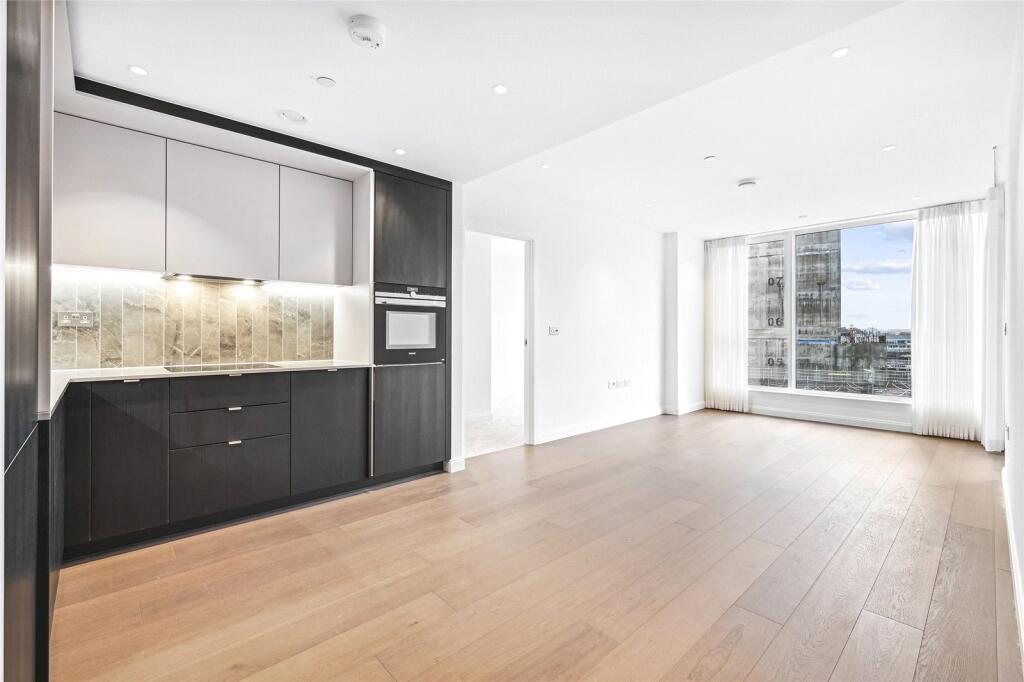 Main image of property: 7 Gasholder Place, Oval Village, London, SE11