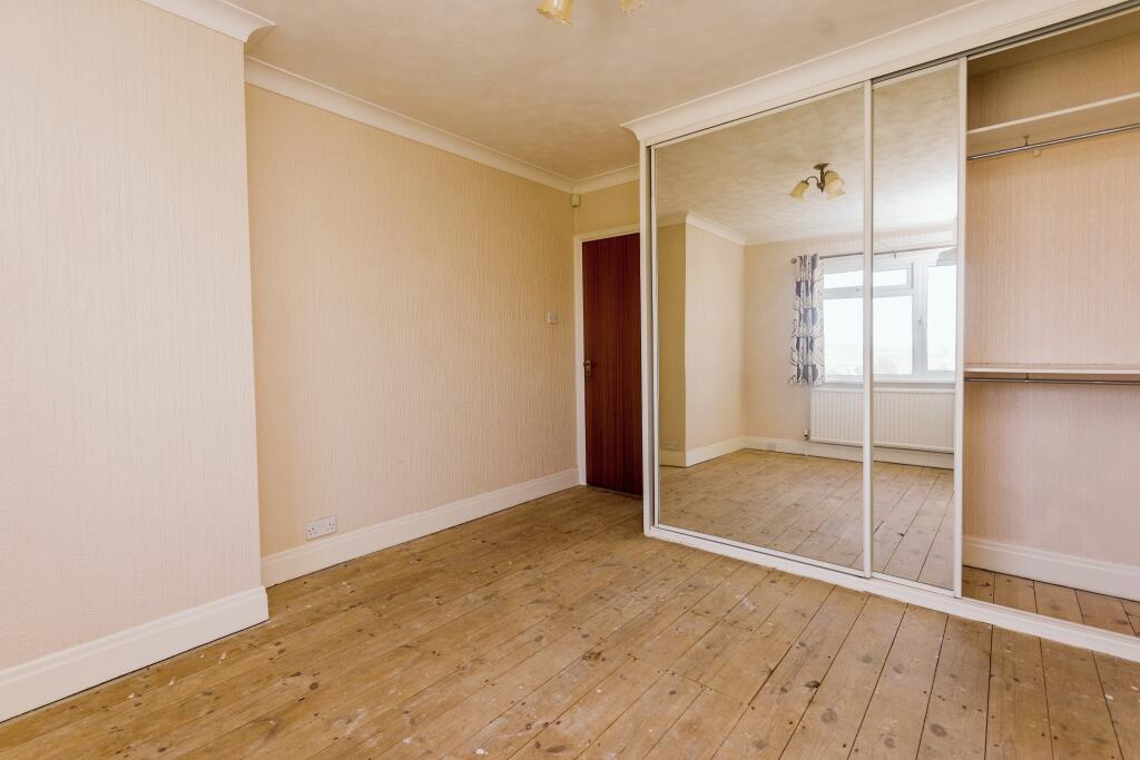 2 bedroom detached bungalow for sale in Nut Bush Lane, Torquay, TQ2