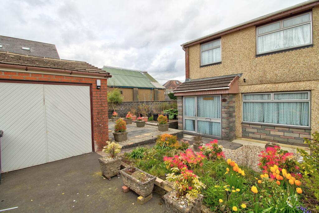 3 bedroom semidetached house for sale in Thornhill Close, Ebbw Vale, NP23