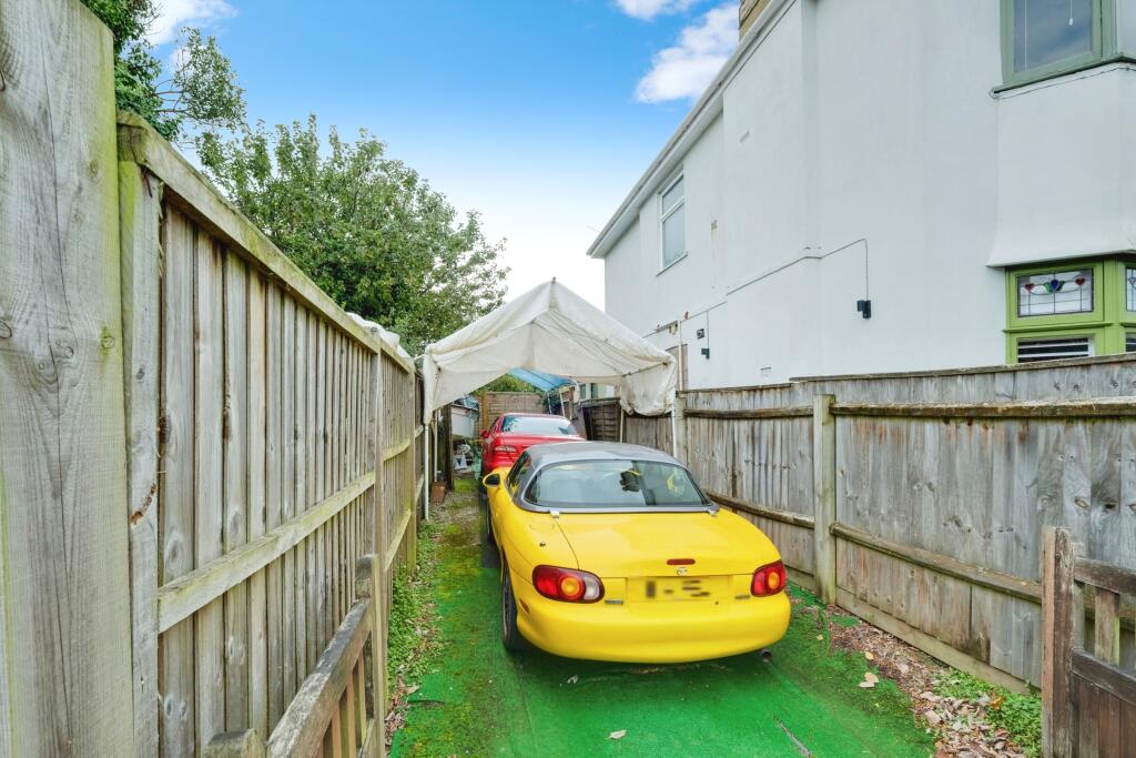 Additional property image - Irving Road, Bournemouth, BH6