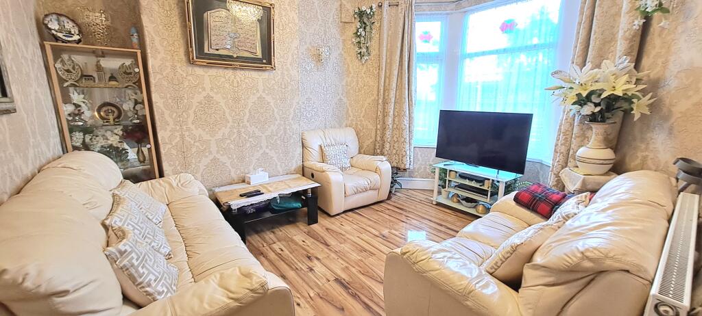 Additional property image - Newport Road, Cardiff, CF24